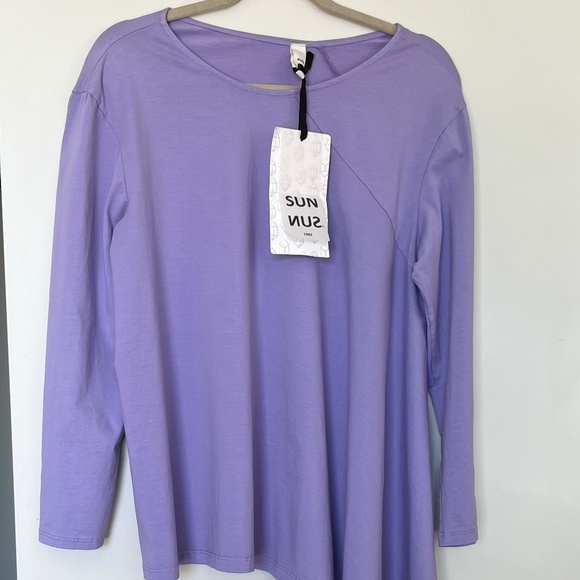 Asymmetrical long sleeve cotton tshirt - Picture 9 of 9